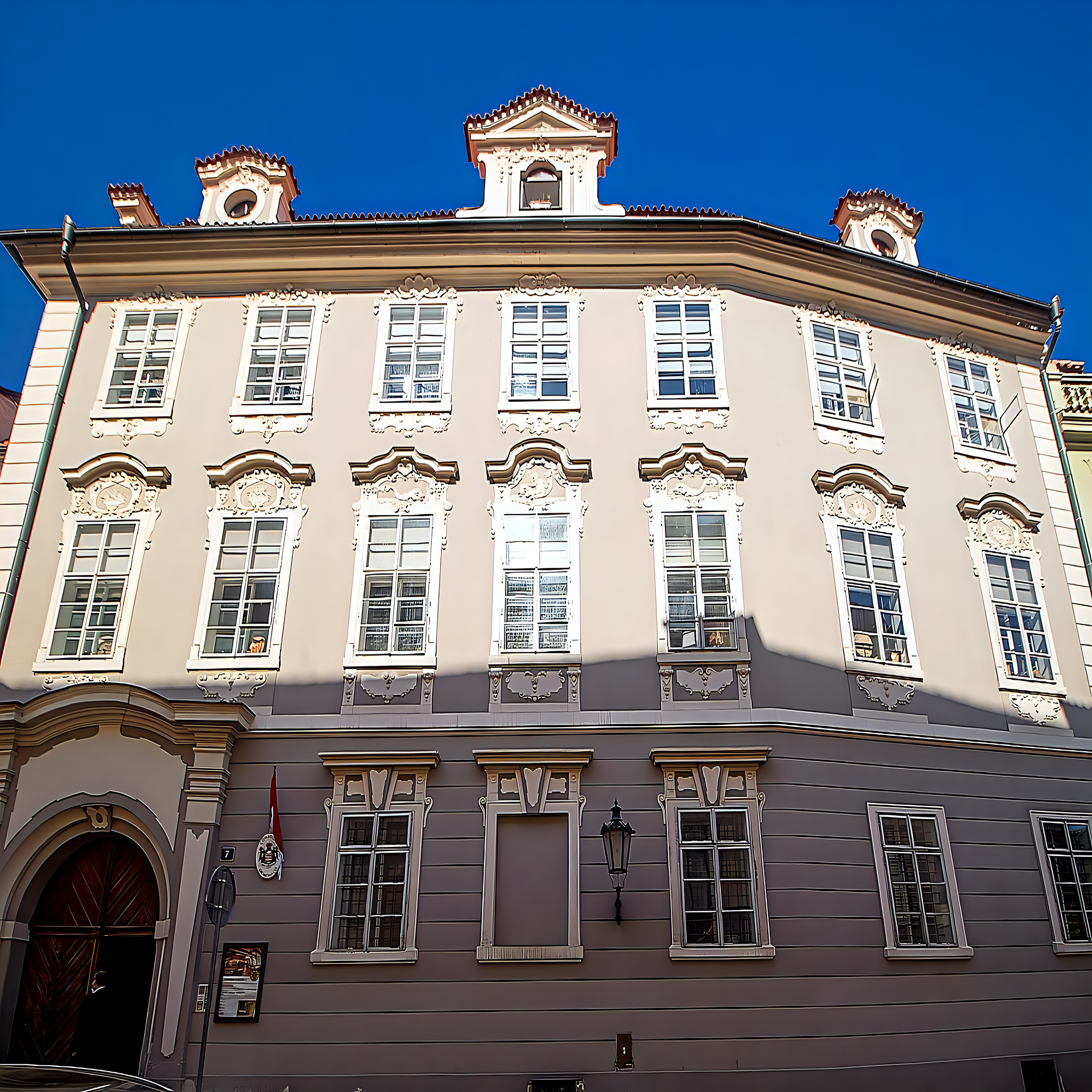 
<span>Černínský palác</span>
