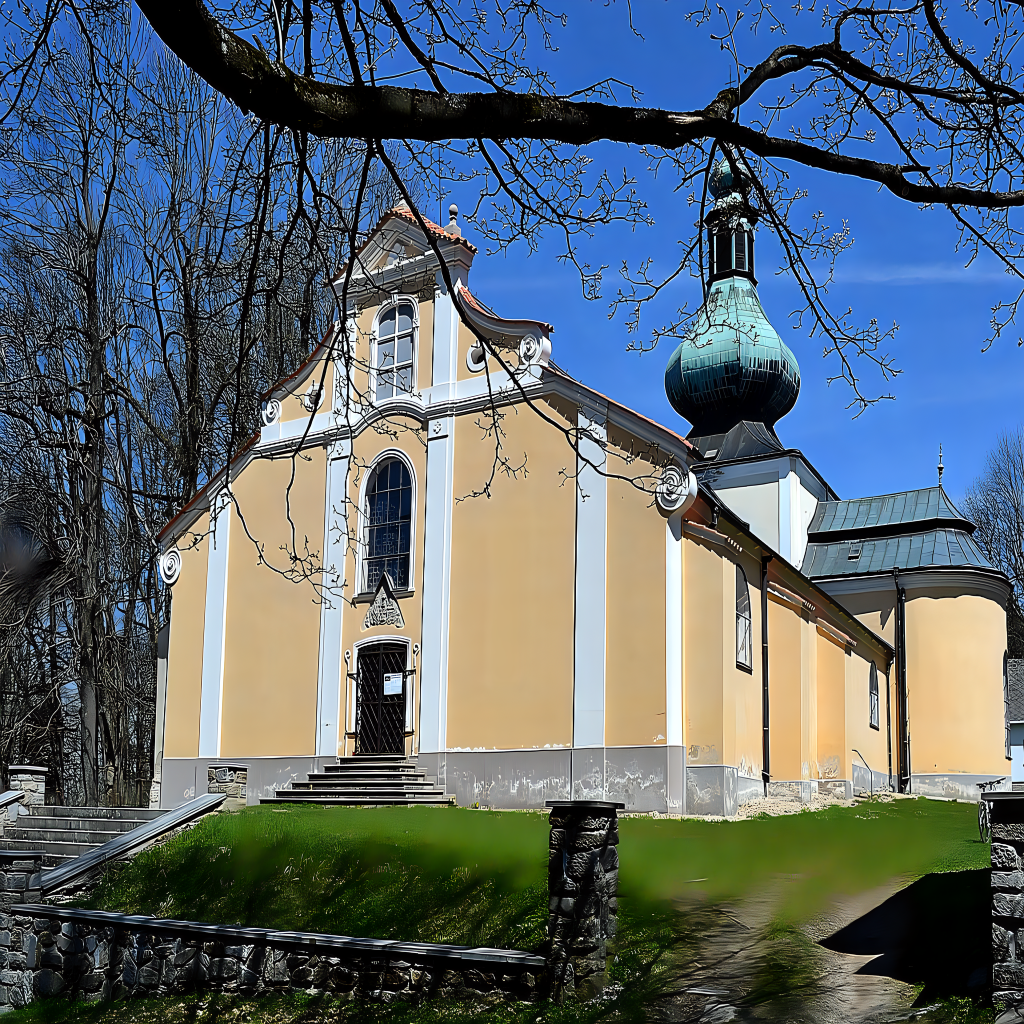 
<span>Kostel Nejsvětější Trojice (Křemešník)</span>
