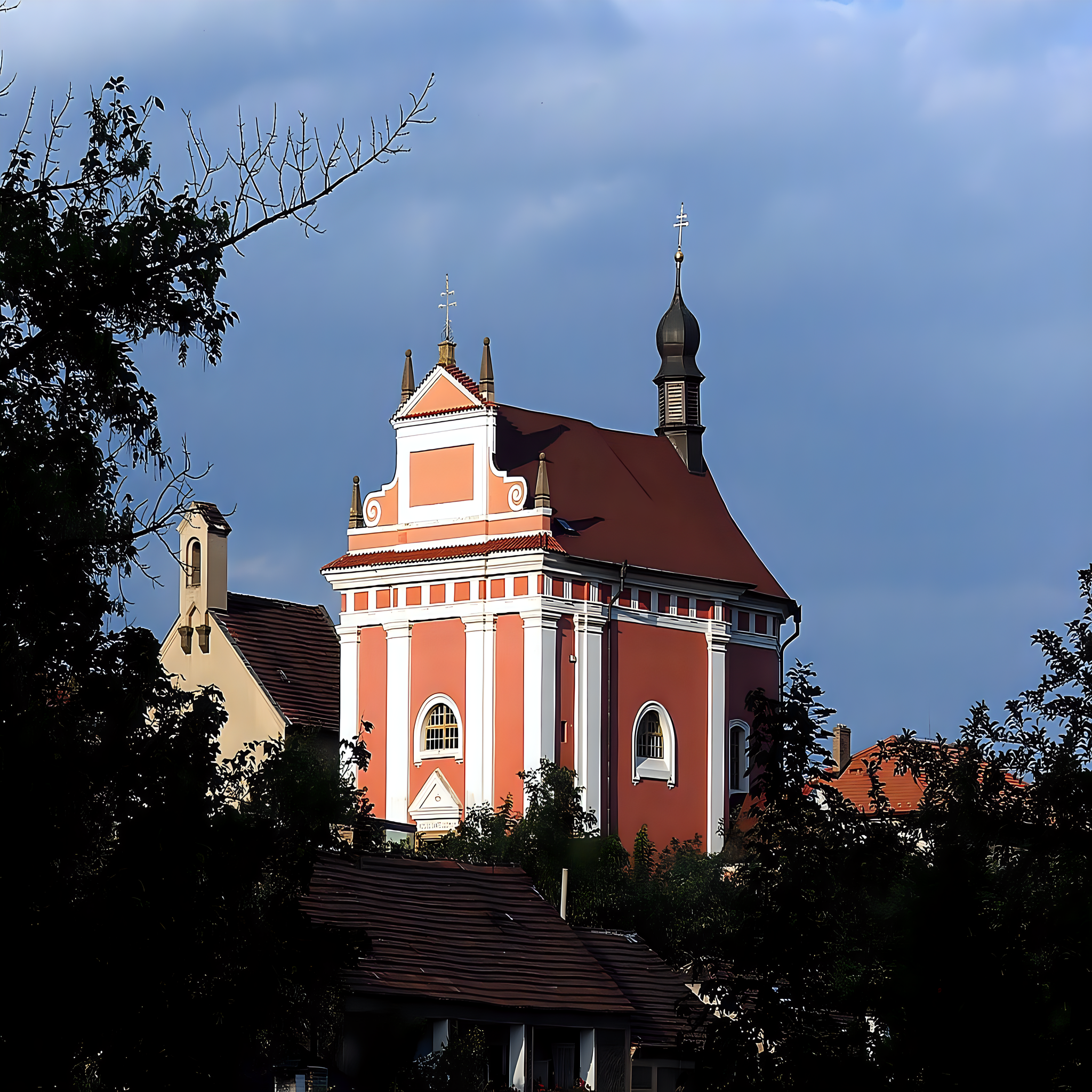 
<span>Kostel svaté Ludmily (Tetín)</span>
