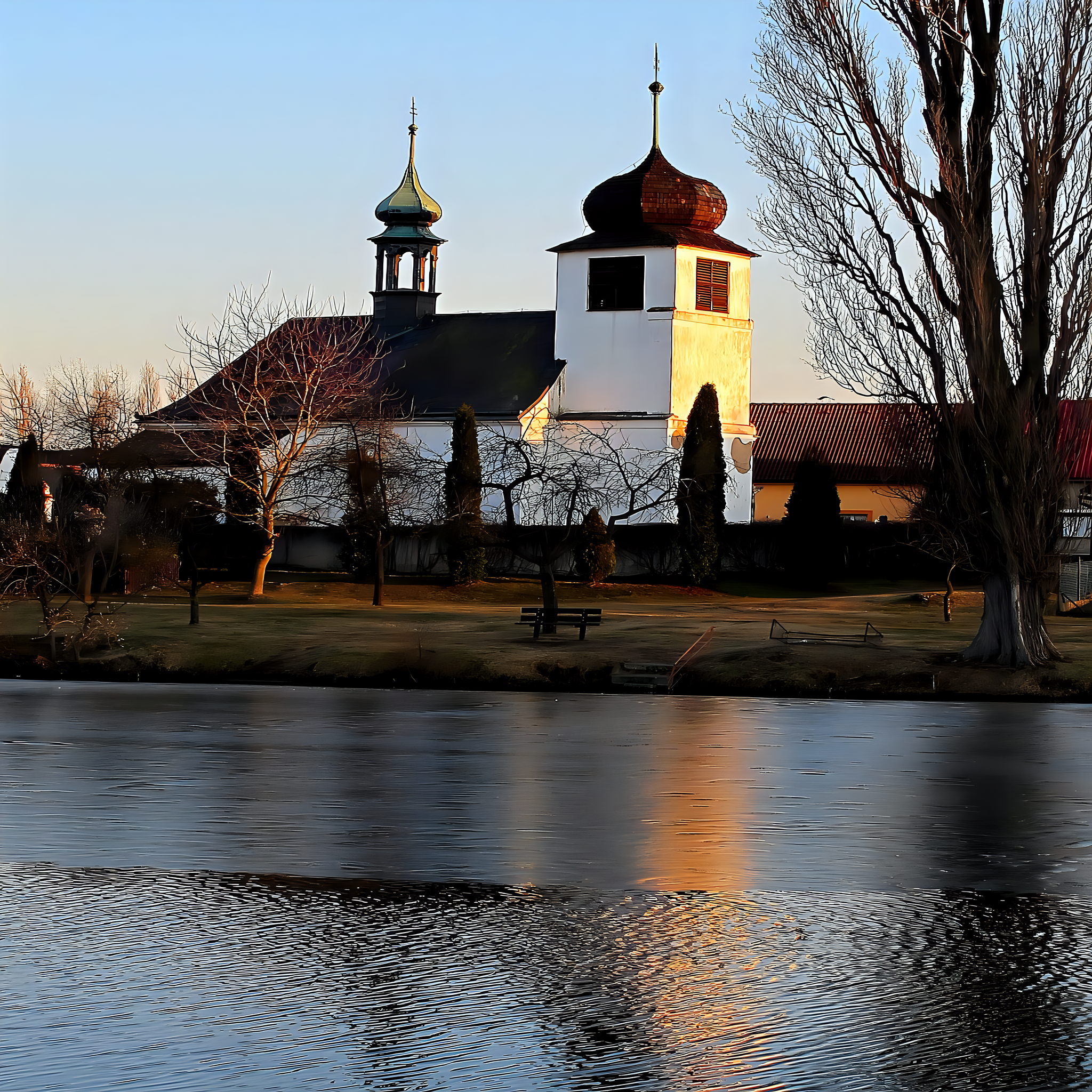 
<span>Kostel svatého Jana Evangelisty (Dlouhá Lhota)</span>
