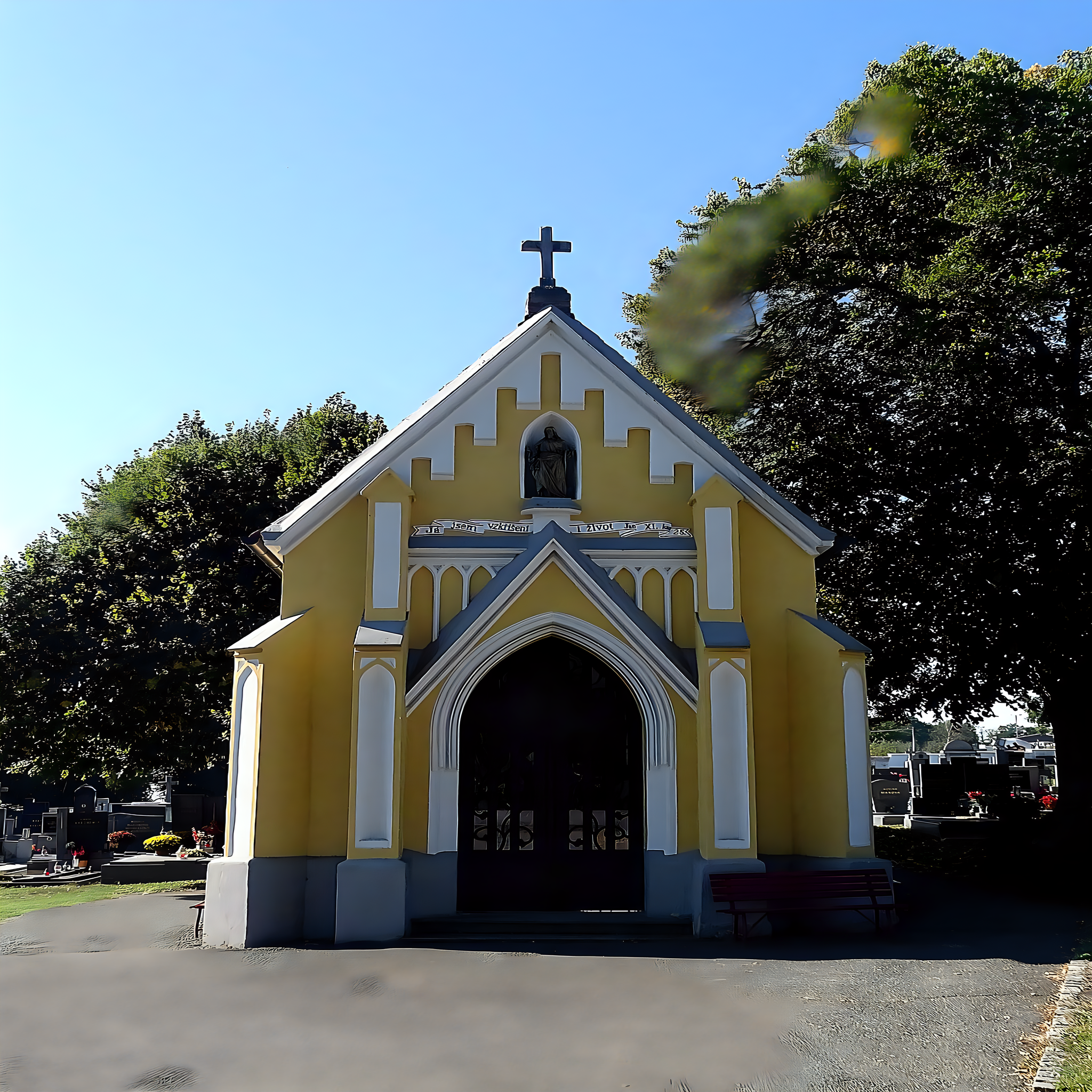 
<span>kaple Povýšení svatého Kříže (Přeštice)</span>
