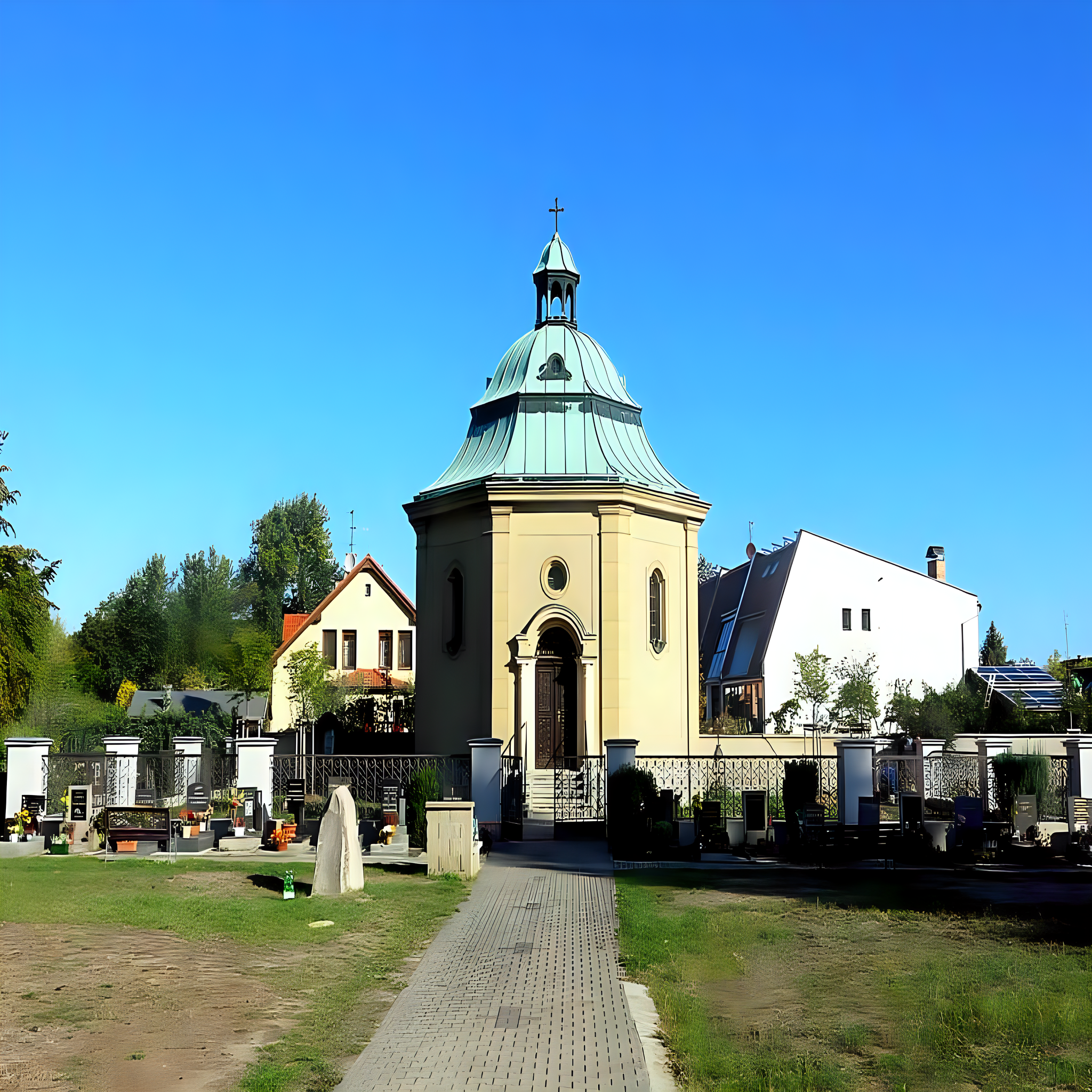 
<span>kaple na hřbitově v Doksech</span>
