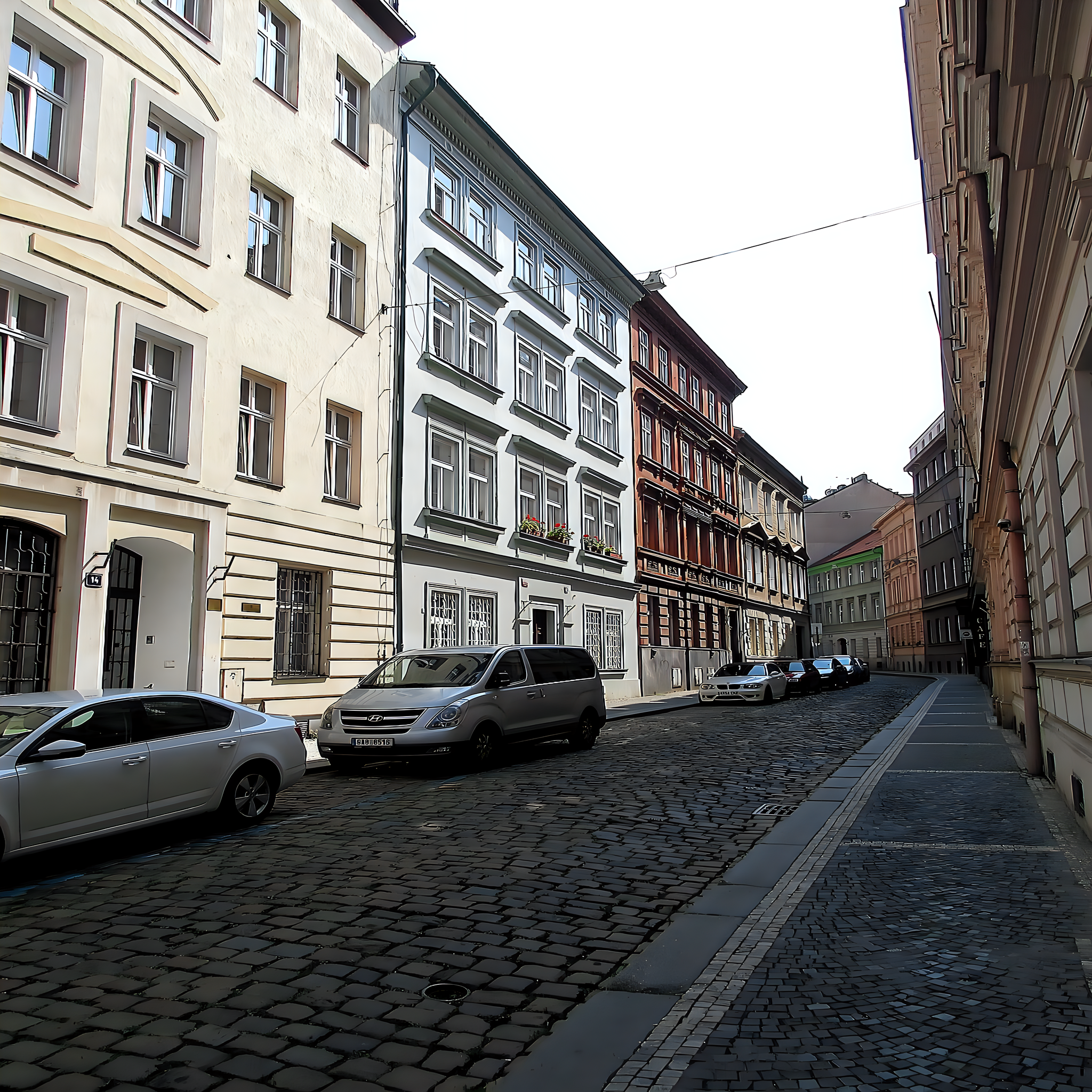 
<span>Černá</span>
