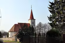 kostel Nejsvětější Trojice (Pouchobrady)