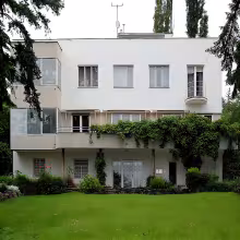 Bassova vila