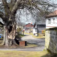 Dlážděné cesty ve Ždírci a v Bořejově