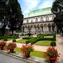 Letohrádek královny Anny