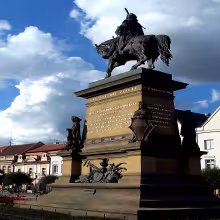pomník Jiřího z Poděbrad