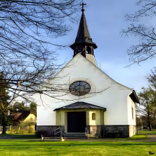 Kostel Nanebevzetí Panny Marie (Klánovice)