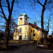 Kostel Povýšení svatého Kříže (Vinoř)