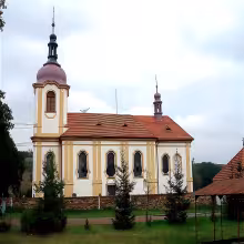 Kostel svatého Františka z Assisi ve Starém Kníně