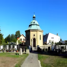 kaple na hřbitově v Doksech