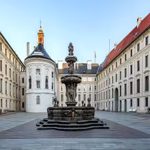Druhé nádvoří Pražského hradu