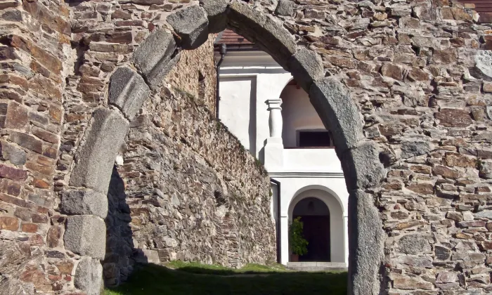 hrad Velhartice
