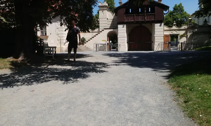 kostel Narození Panny Marie (Průhonice)