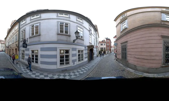 Palác Lažanských v Karmelitské