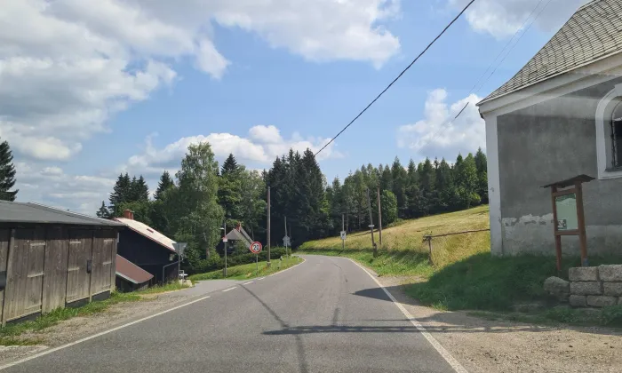 Kaple Navštívení Panny Marie se studánkou