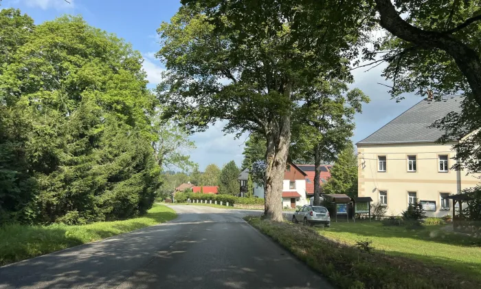 Kostel Nejsvětějšího Jména Ježíš (Křišťanov)