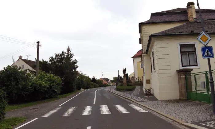 Kostel Všech svatých (Lázně Bělohrad)