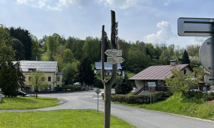 Kostel svatého Archanděla Michaela (Dolní Rokytnice)