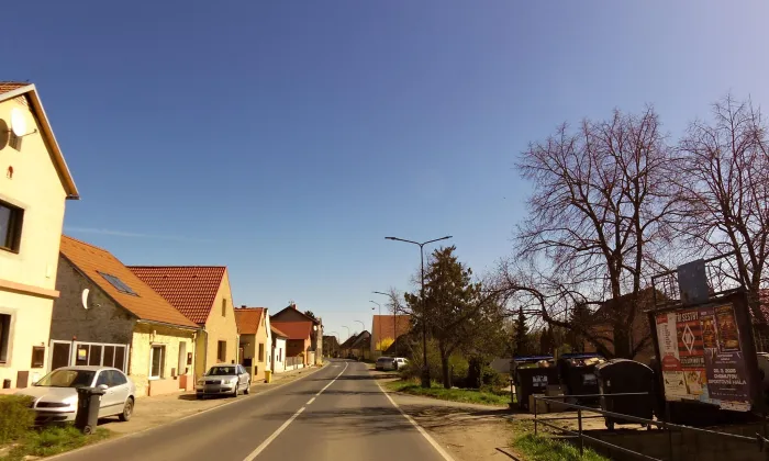 Kostel svatého Petra a Pavla (Dubany)