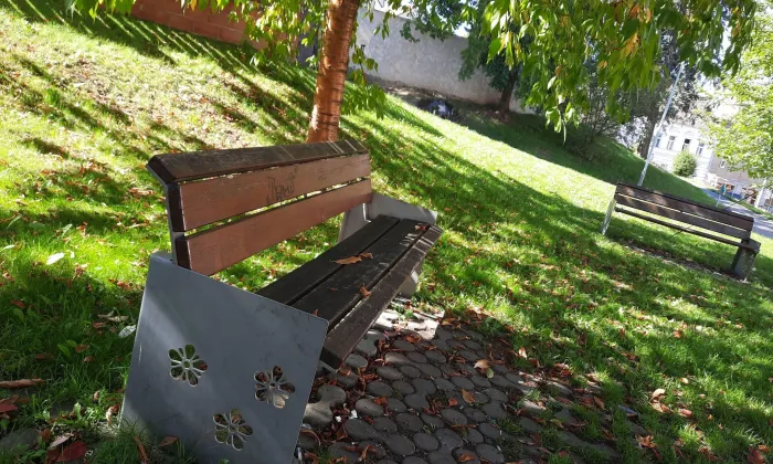 Kostel svatého Petra a Pavla (Řeporyje)