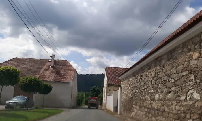 Kostel svatého Petra a Pavla (Budětice)