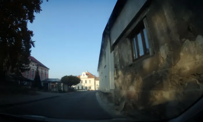 Kostel svatých Petra a Pavla (Jirny)