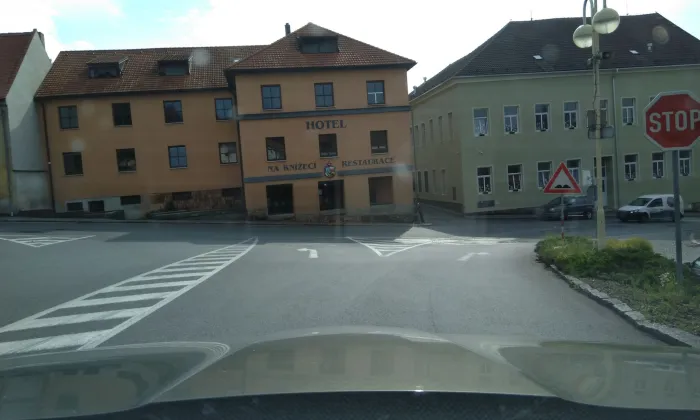 kostel Povýšení svatého Kříže (Husinec)