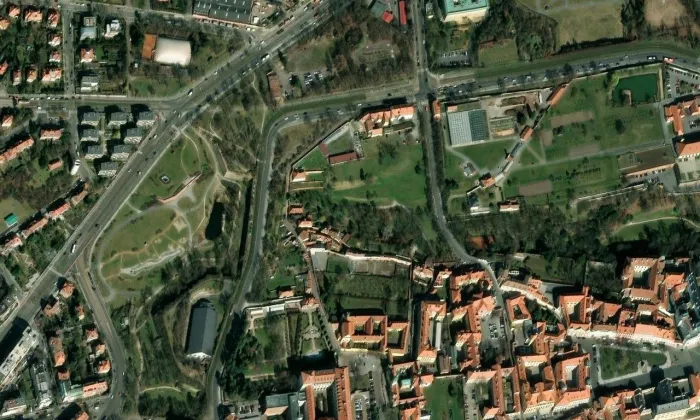Černínská 12 – letecký pohled