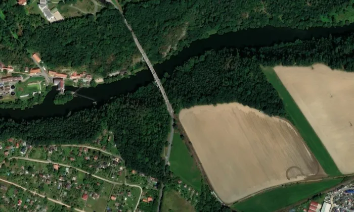 Bechyňský most Duha – letecký pohled