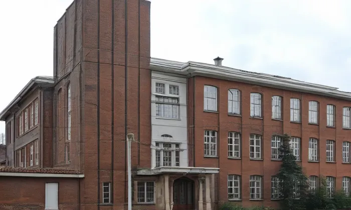 Budova Státní odborné školy koželužské – historical