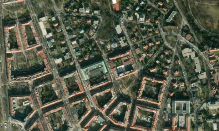 Budova Vojenského zeměpisného ústavu – letecký pohled