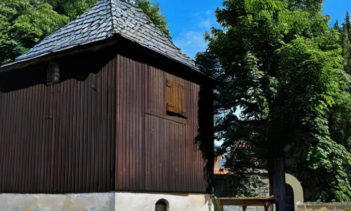 Dřevěná zvonice u kostela Stětí sv. Jana v Hostivaři – historical