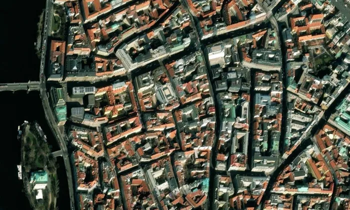 Deymovský palác v Praze – letecký pohled