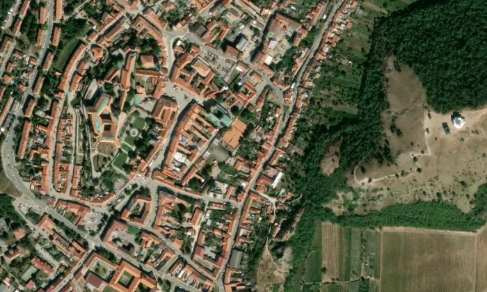 Ditrichštejnská hrobka – letecký pohled