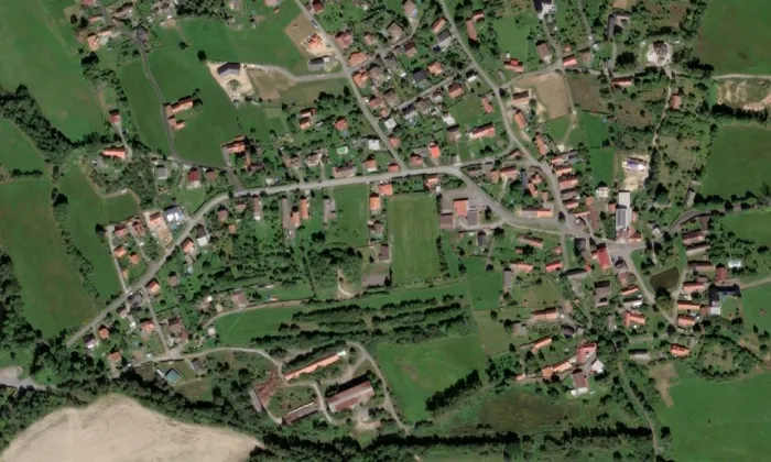 Drahlín – letecký pohled