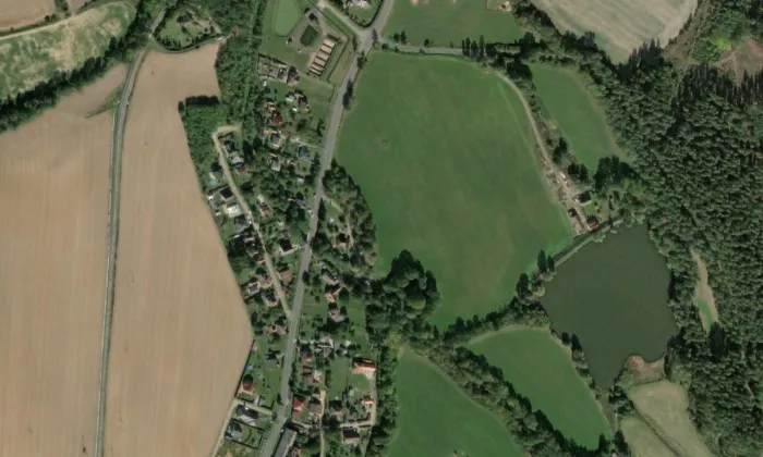Dvorec – letecký pohled