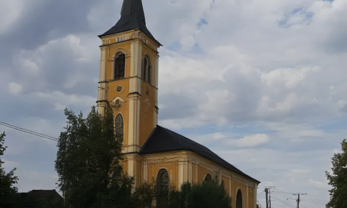 evangelický kostel v Huslenkách – historical