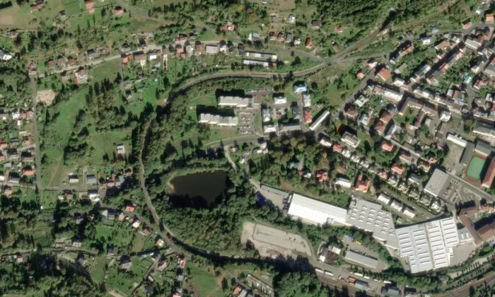 evangelický kostel v Nejdku – letecký pohled