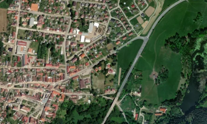 evangelický kostel ve Strmilově – letecký pohled