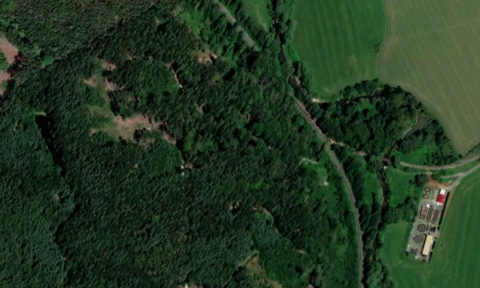 Hlavačov (Běstovice) – letecký pohled