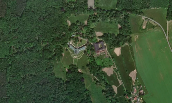 Hrádek u Nechanic – letecký pohled