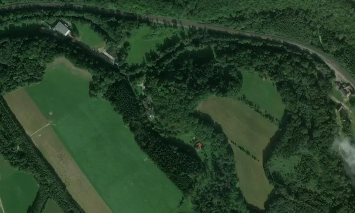 Hrádníky – letecký pohled