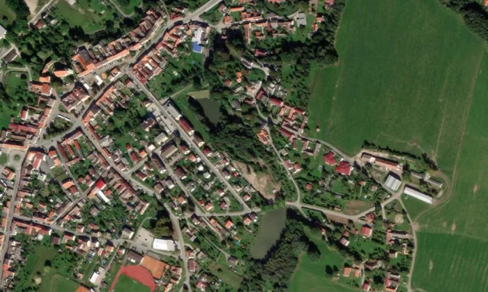 hrad Ledenice – letecký pohled