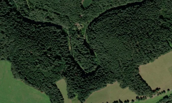 Hus – letecký pohled