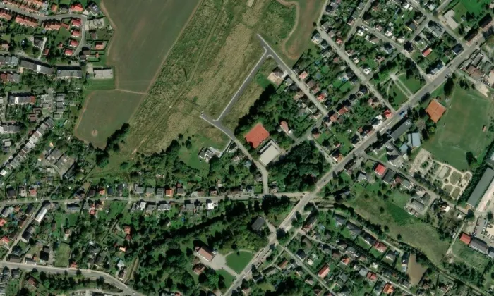 Husův sbor v Ostravě-Svinově – letecký pohled