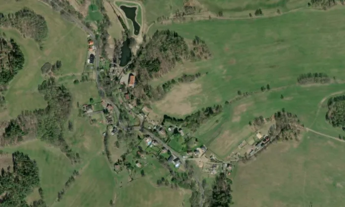 kaple (Nivy) – letecký pohled