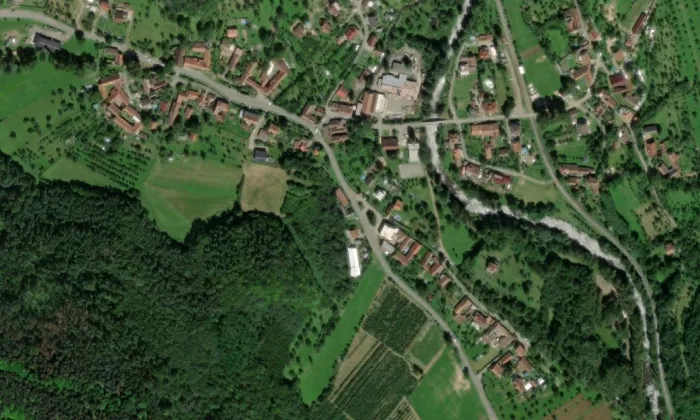 Kaple Panny Marie Růžencové (Borač) – letecký pohled