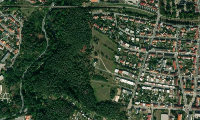 Kaple Povýšení svatého Kříže (Horka-Domky) – letecký pohled